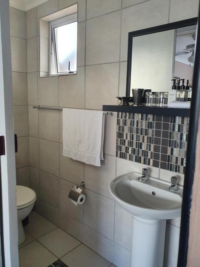 איסט לונדון Nahoon Bed & Breakfast מראה חיצוני תמונה