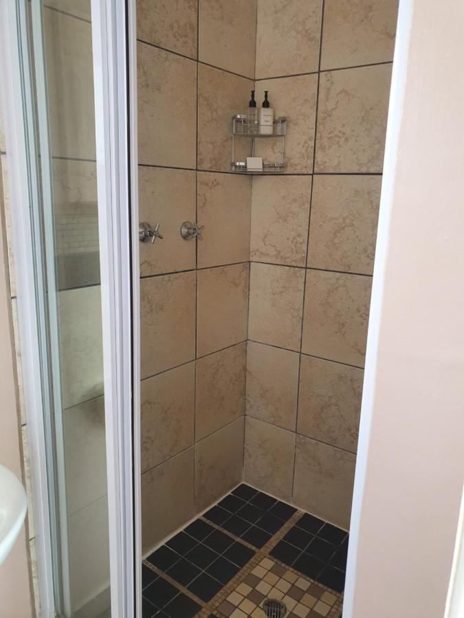 איסט לונדון Nahoon Bed & Breakfast מראה חיצוני תמונה