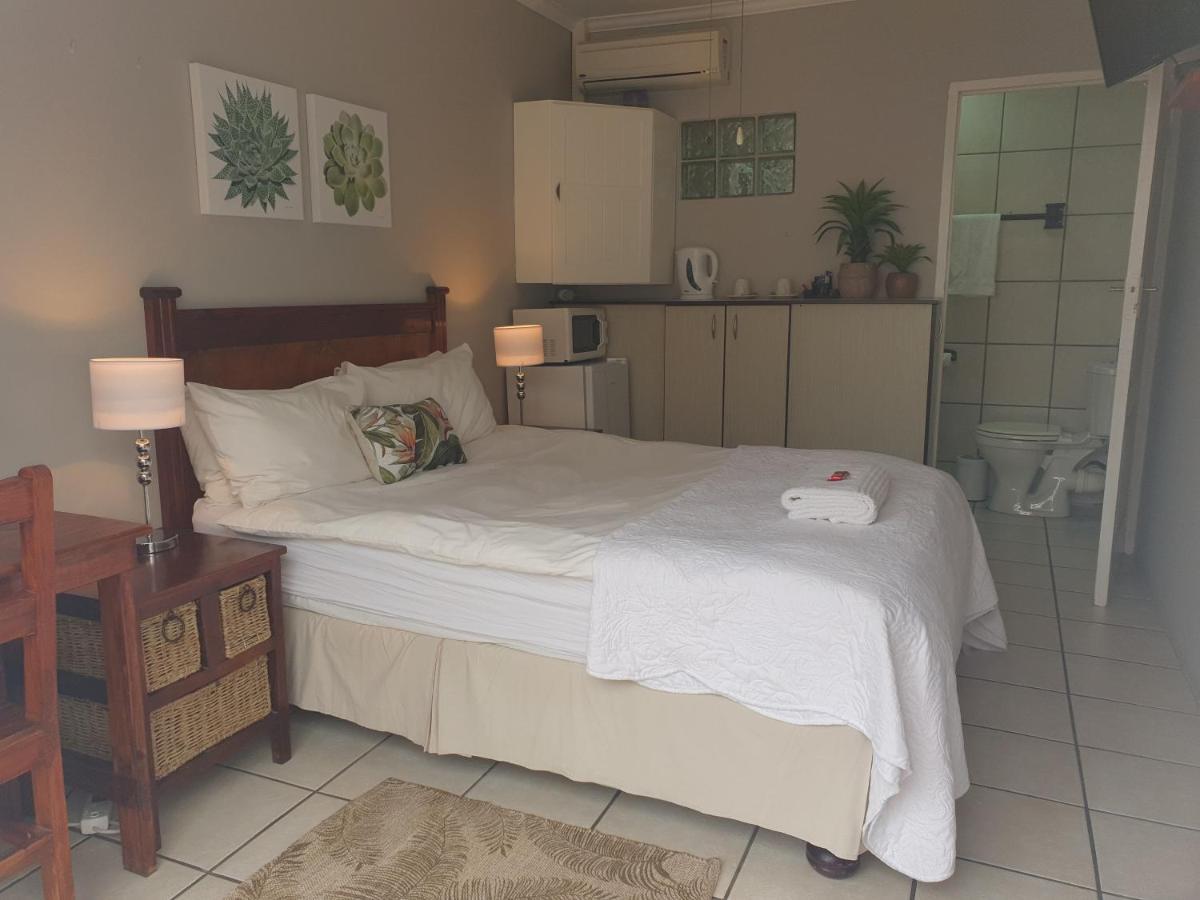איסט לונדון Nahoon Bed & Breakfast מראה חיצוני תמונה