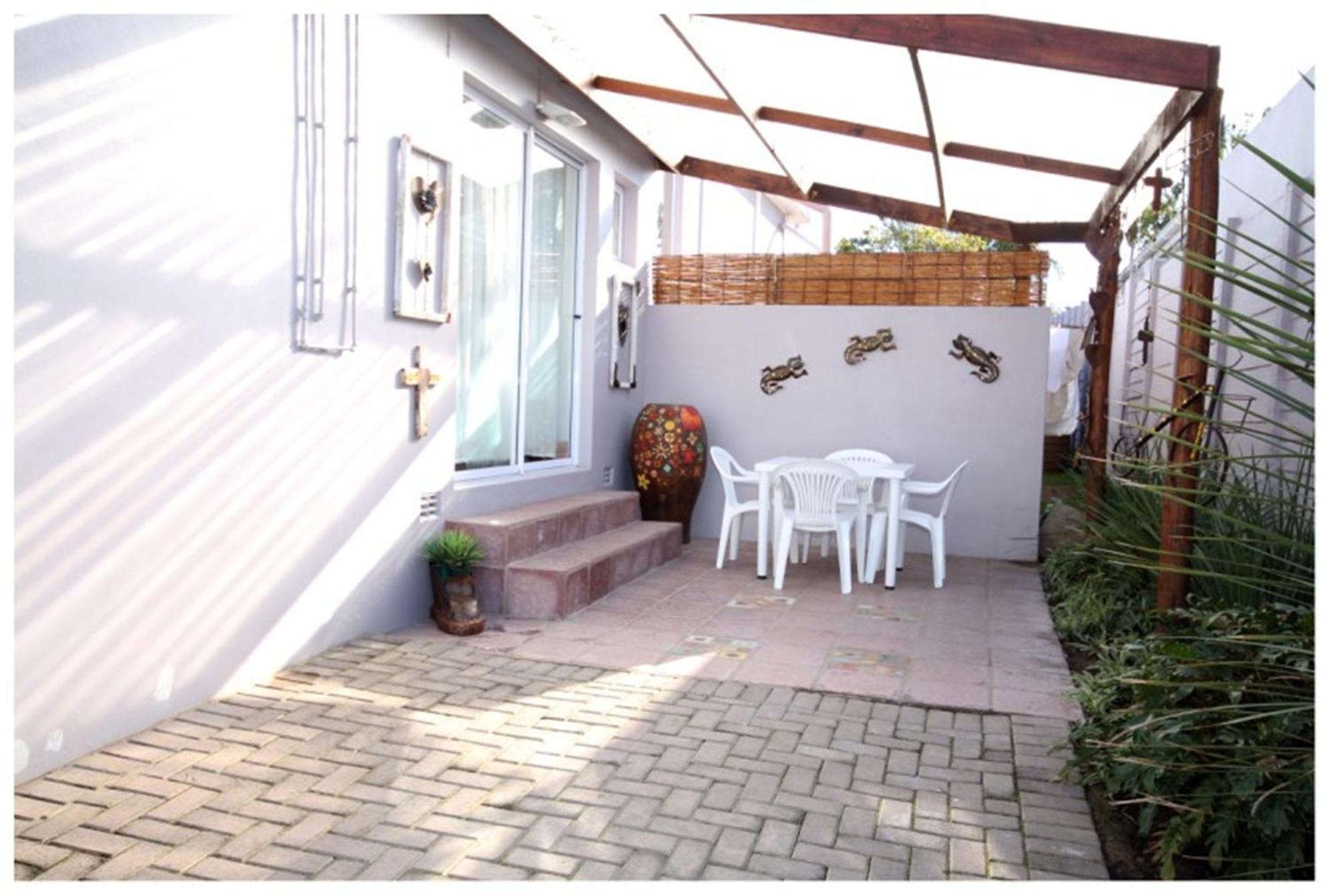 איסט לונדון Nahoon Bed & Breakfast מראה חיצוני תמונה